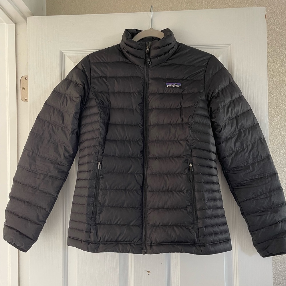 Patagonia Womens Black AlpLight Down Jacket. Lightly used. Size Small